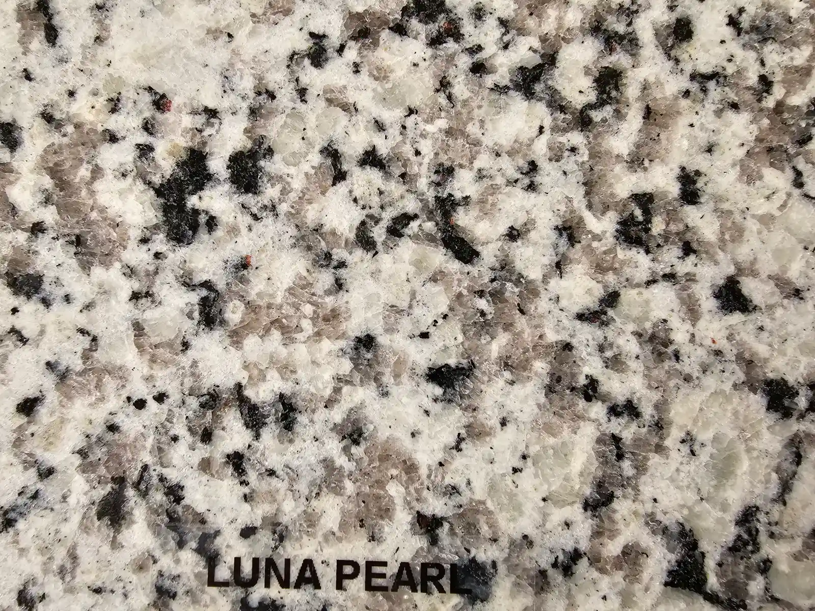 Luna pearl granite countertop style and material